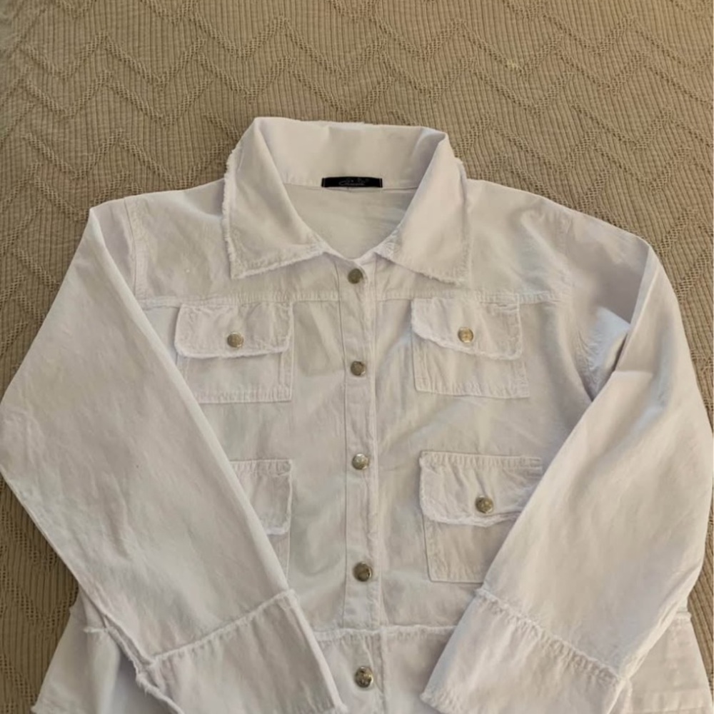 Brand new pure White Women's Button-Front Jacket with Chest Pockets